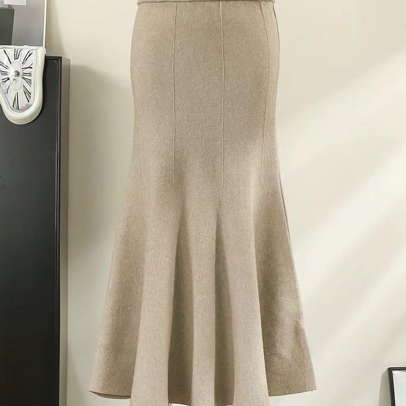 Womens Fluted Maxi Skirt Khaki |  Skirts Clothing Khaki